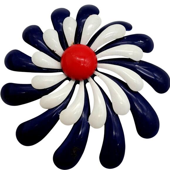 Retro Enamel Flower Brooch Pin Red White Blue Patriotic Daisy Mod Vintage 1960s - Picture 1 of 8